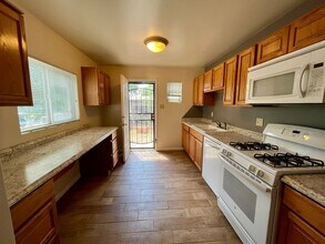 9205 Shoshone Rd NE in Albuquerque, NM - Building Photo - Building Photo