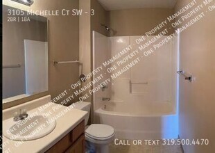 3105 Michelle Ct SW in Cedar Rapids, IA - Building Photo - Building Photo