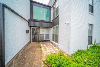 1606 Choteau Cir in Grapevine, TX - Building Photo - Building Photo
