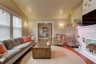 2821 NW 13th St, Unit 2823 in Oklahoma City, OK - Building Photo - Building Photo