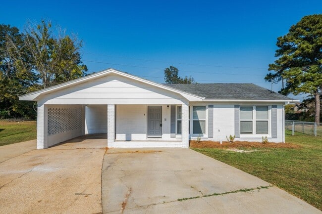 property at 6 Oak Ridge