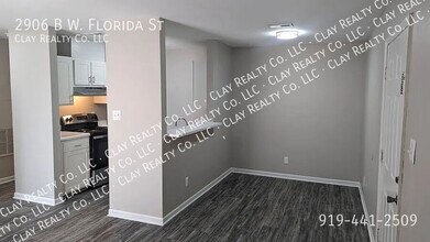 2906 W Florida St in Greensboro, NC - Building Photo - Building Photo