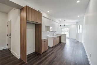 5053 Ludlow St in Philadelphia, PA - Building Photo - Building Photo