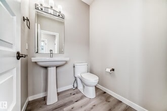 6536 Chappelle Vis S W in Edmonton, AB - Building Photo - Building Photo