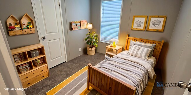 135 Birch Ct in Belleville, MI - Building Photo - Building Photo