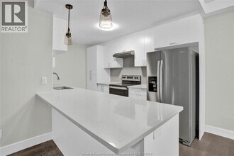 2600 Sandwich W Pkwy in Lasalle, ON - Building Photo - Building Photo