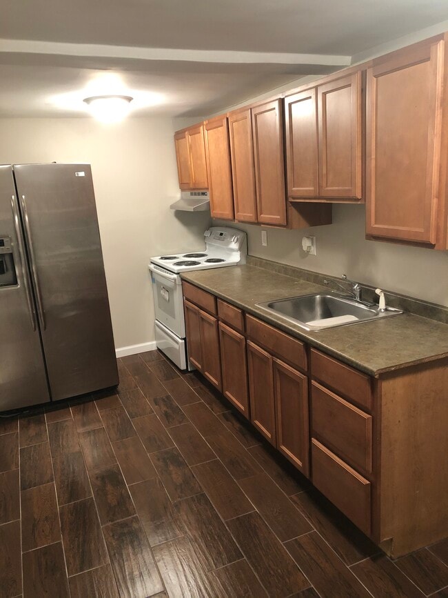 property at 660 Main St