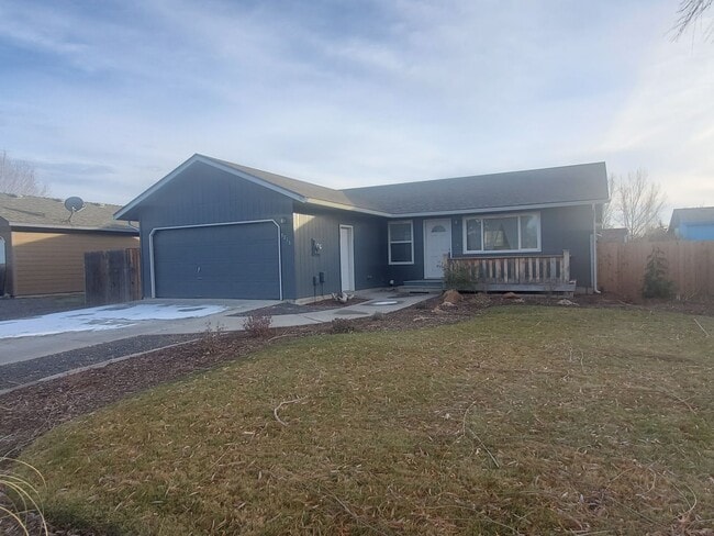 property at 3016 SW Pumice Pl
