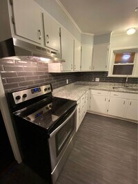 24 Lexington Ave, Unit 2nd Floor photo'