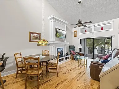 property at 222 Woodlake Wynde