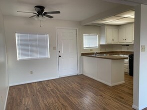 40225 Harris Ln in Palm Desert, CA - Building Photo - Building Photo