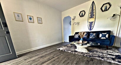 1324 Hillside Ave in Norfolk, VA - Building Photo - Building Photo