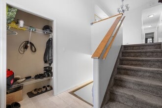 8922-8970 70 Ave in Grande Prairie, AB - Building Photo - Building Photo