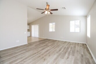 1866 W 20th Ave in Apache Junction, AZ - Building Photo - Building Photo