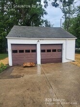 2021 Staunton Rd in Cleveland Heights, OH - Building Photo - Building Photo