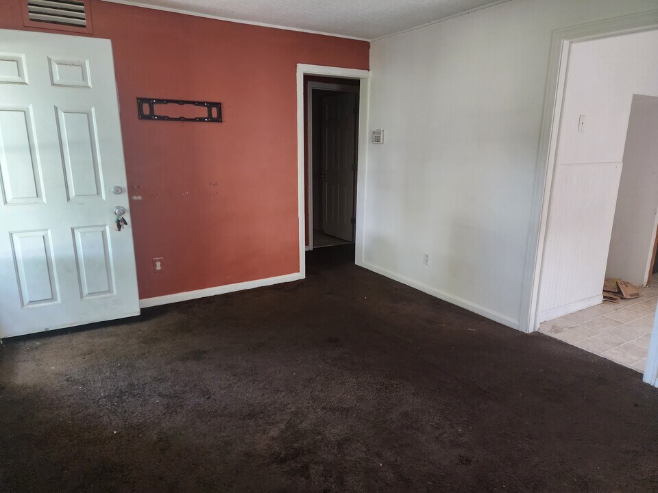 12766 Dale St in Detroit, MI - Building Photo