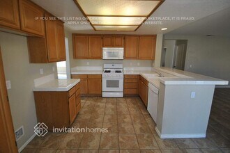 2386 W Calle Celeste Dr in Rialto, CA - Building Photo - Building Photo