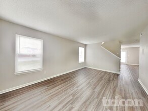 10510 Candy Apple Ln in Indianapolis, IN - Building Photo - Building Photo