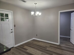 3704 Shelby Dr in Paragould, AR - Building Photo - Building Photo