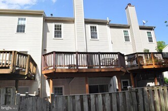 173 Lazy Hollow Dr in Gaithersburg, MD - Building Photo - Building Photo