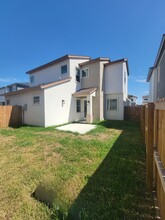 2019 Diamond Dr in Brownsville, TX - Building Photo - Building Photo