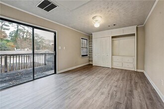 2008 Shalimar Dr NE in Atlanta, GA - Building Photo - Building Photo