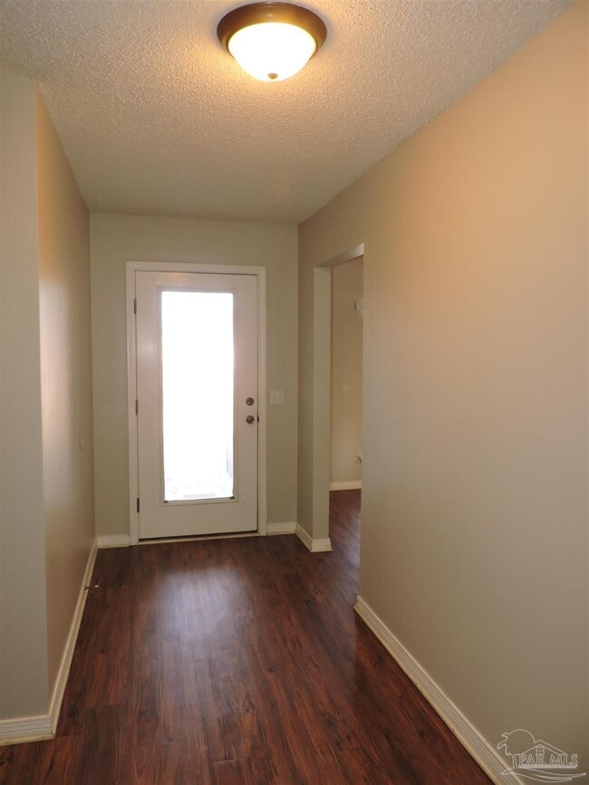 1897 Gulf Bay Ln in Pensacola, FL - Building Photo - Building Photo