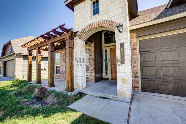 10225 Biltmore Dr in Waco, TX - Building Photo - Building Photo