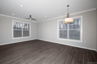 1 Mooney Pond Rd in Coram, NY - Building Photo - Building Photo