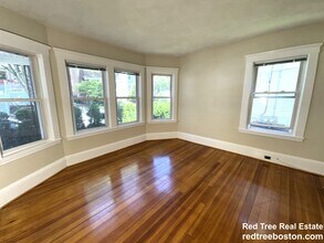 20 Hunnewell Ave in Boston, MA - Foto de edificio - Building Photo