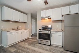 882 Belford Ave in Columbus, OH - Building Photo - Building Photo