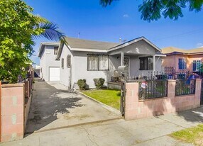 1263 E 87th Pl in Los Angeles, CA - Building Photo