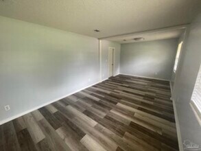 6511 Antietam Dr in Pensacola, FL - Building Photo - Building Photo