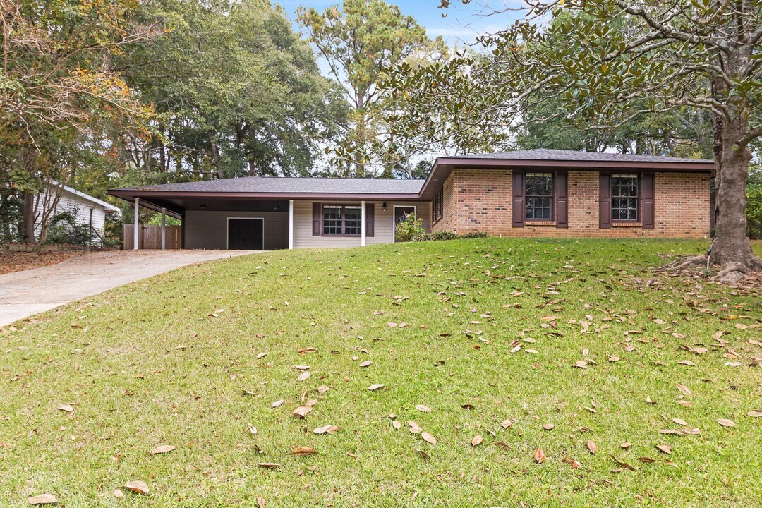 212 Cherry Hill Rd in Enterprise, AL - Building Photo