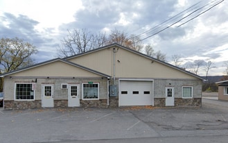 338 Buchanan Trl in McConnellsburg, PA - Building Photo