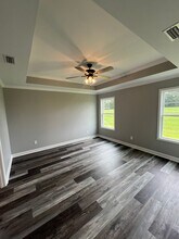 714 N John St in New Brockton, AL - Foto de edificio - Building Photo