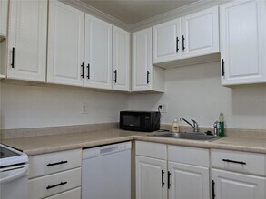 1504 Virginia Ave in Daytona Beach, FL - Building Photo - Building Photo