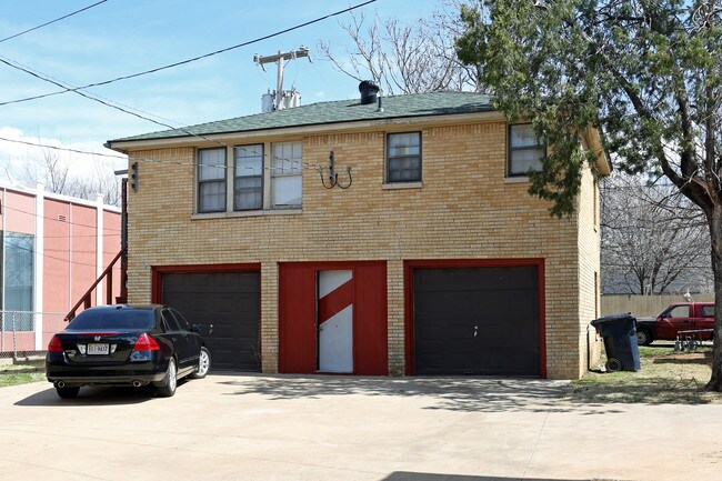 4408-4410 N Classen in Oklahoma City, OK - Building Photo - Building Photo