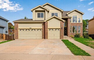 2456 S Fundy Cir in Aurora, CO - Building Photo