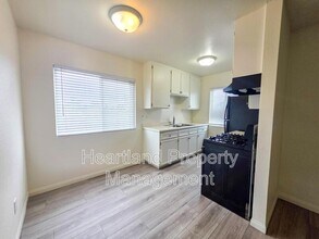 955 Imperial Beach Blvd in Imperial Beach, CA - Building Photo - Building Photo