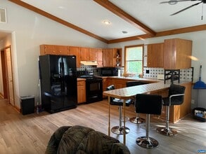 949 Greene Acres Rd S in Stanardsville, VA - Building Photo - Building Photo
