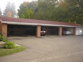 914 N Main St in Canton, OH - Building Photo - Building Photo