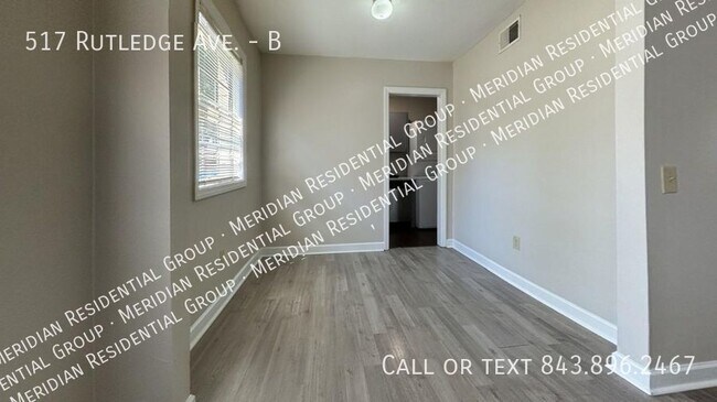 517 Rutledge Ave, Unit B in Charleston, SC - Foto de edificio - Building Photo