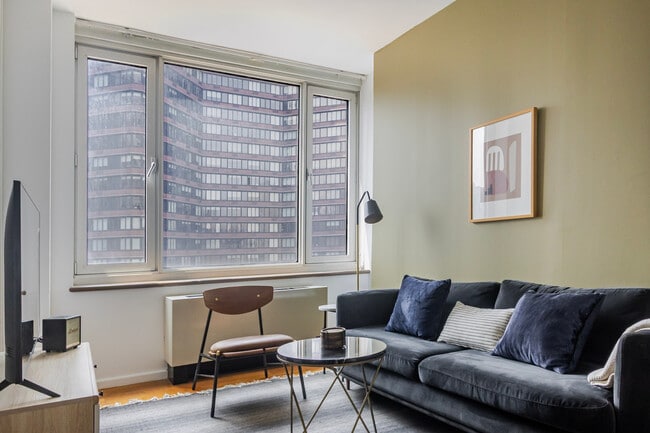 property at 635 W 42nd St