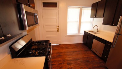 2659 N Saint Louis Ave, Unit 3449-3 in Chicago, IL - Building Photo - Building Photo