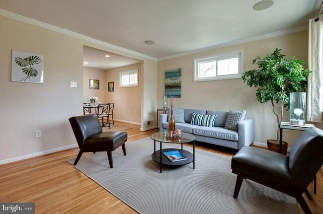 property at 10912 Troy Rd