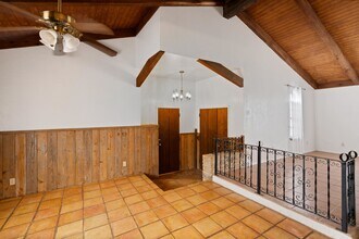 136 Rhonda St in Del Rio, TX - Building Photo - Building Photo