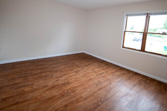 140 Pierre Pl, Unit 140 in Lima, OH - Building Photo - Building Photo