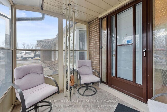 85 Autumn Blvd in Brampton, ON - Building Photo - Building Photo