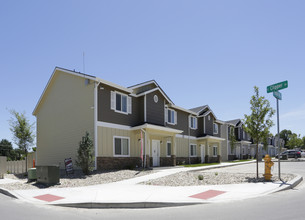 Timbercreek Townhomes in Nampa, ID - Building Photo - Building Photo